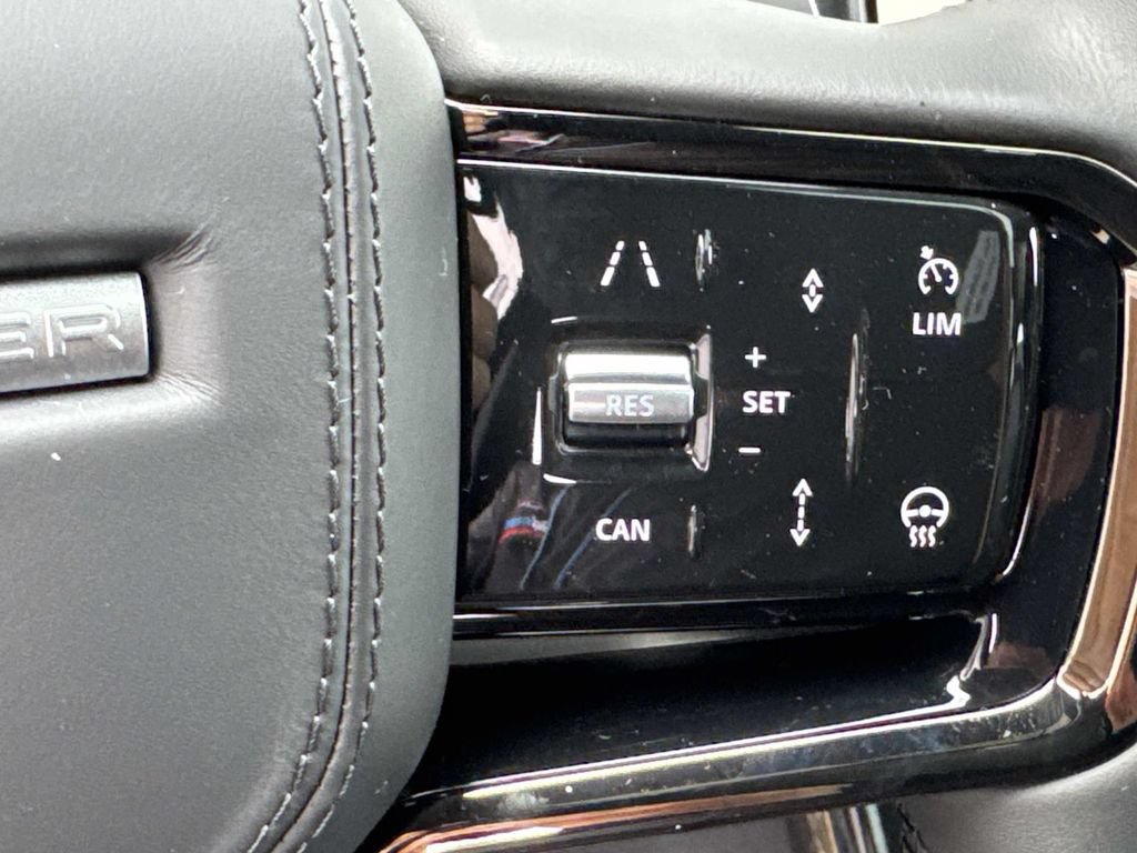 New 2026 Land Rover Range Rover Velar S AWD/4WD image 27