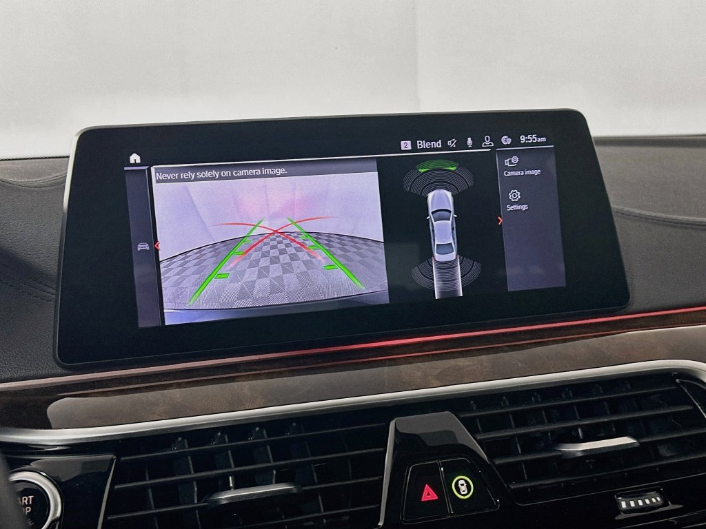 Used 2020 BMW M550i xDrive AWD/4WD image 19