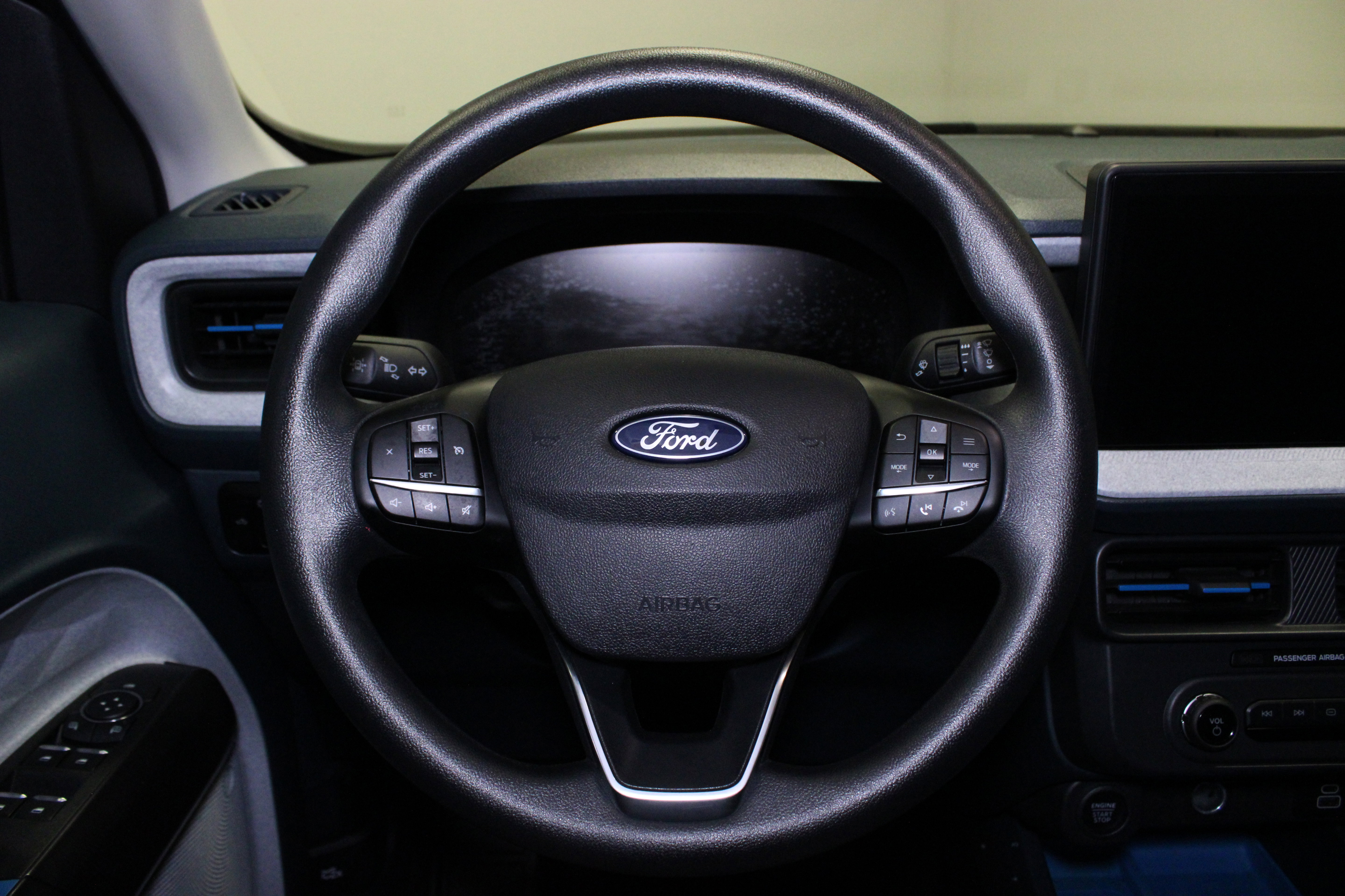 Used 2025 Ford Maverick XLT AWD/4WD image 21
