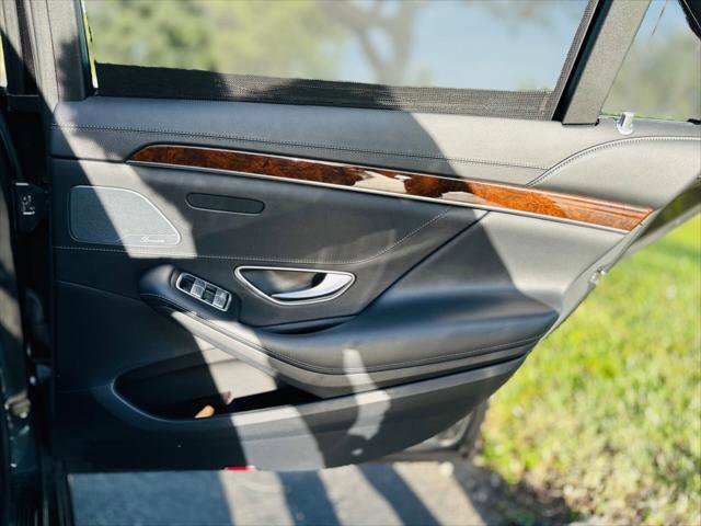 Used 2015 Mercedes-Benz S 550 4MATIC Sedan image 23