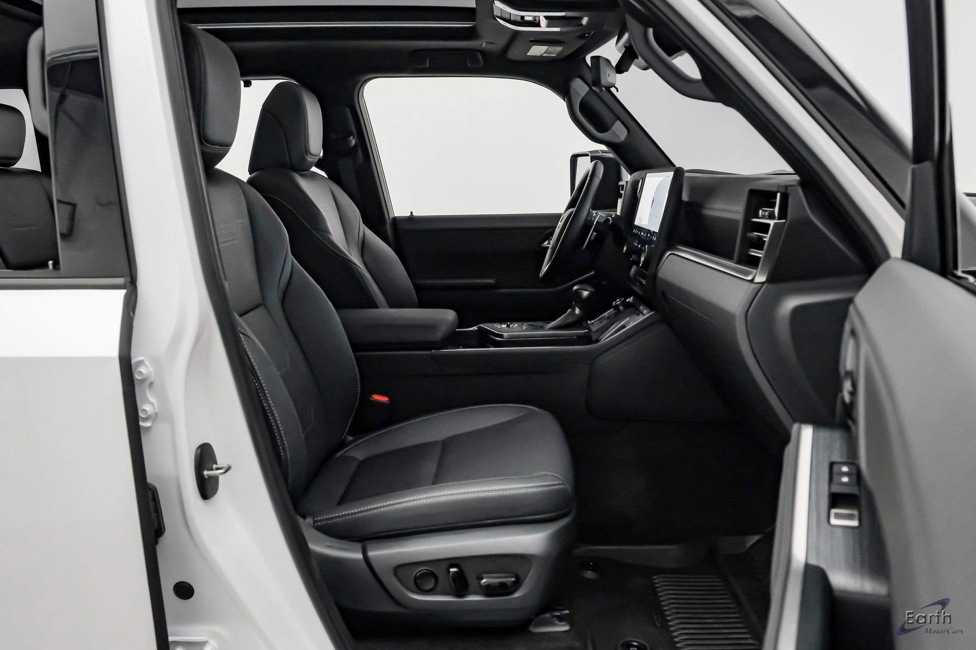 Used 2025 Lexus GX 550 550 Luxury+ 22 VOSSEN WHEELS w/ Accessory Package (2T) image 48