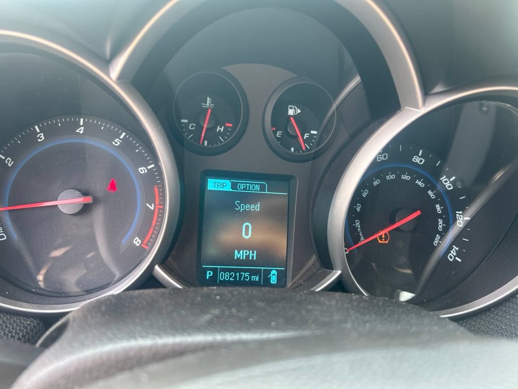 Used 2014 Chevrolet Cruze LT FWD image 10
