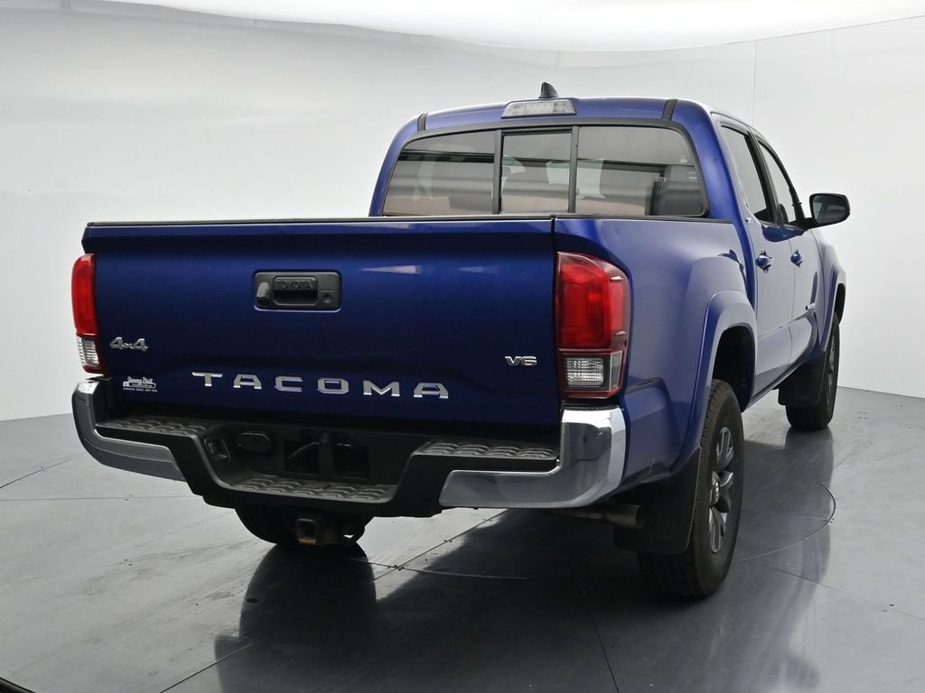Used 2022 Toyota Tacoma SR5 AWD/4WD image 6