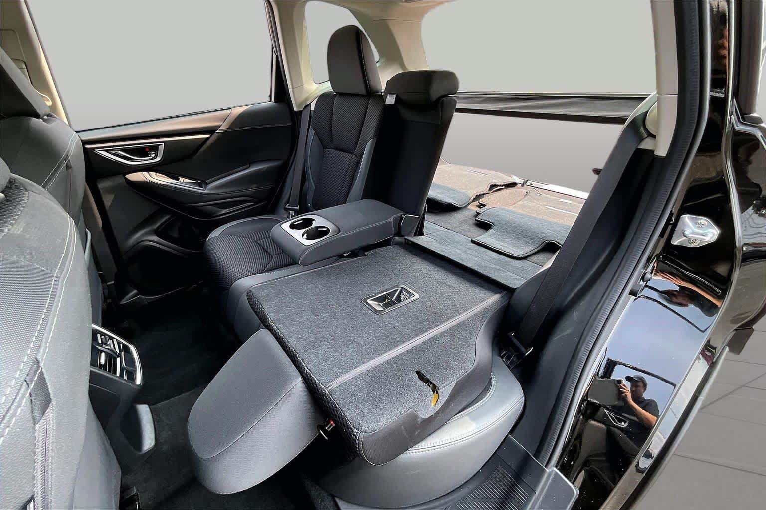 Used 2023 Subaru Forester Premium AWD/4WD image 20