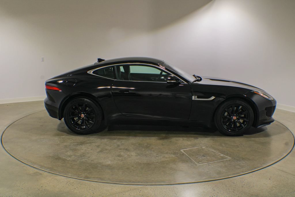 Used 2017 Jaguar F-TYPE Coupe RWD image 7