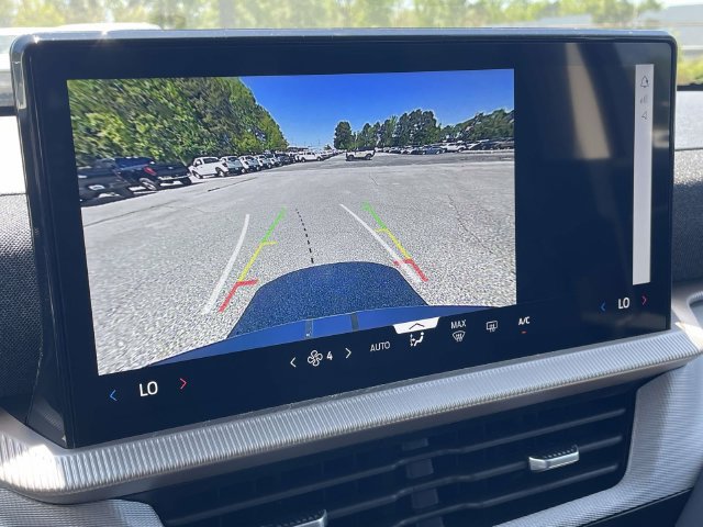 New 2026 Ford Explorer Active RWD image 23
