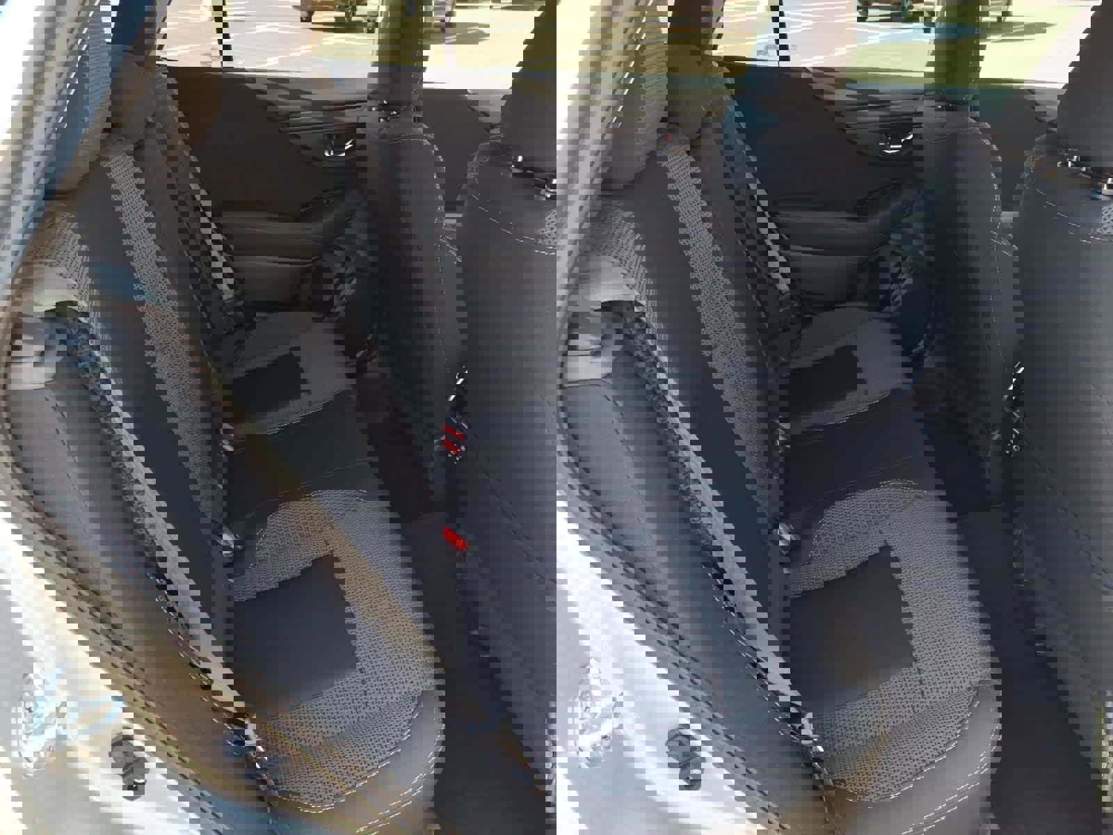 Certified 2025 Subaru Outback Premium w/ Popular Package #1A image 22