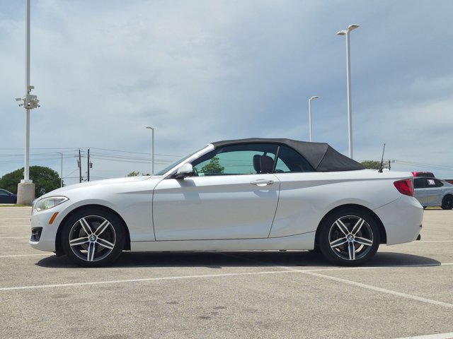 Used 2017 BMW 230i Convertible RWD image 8