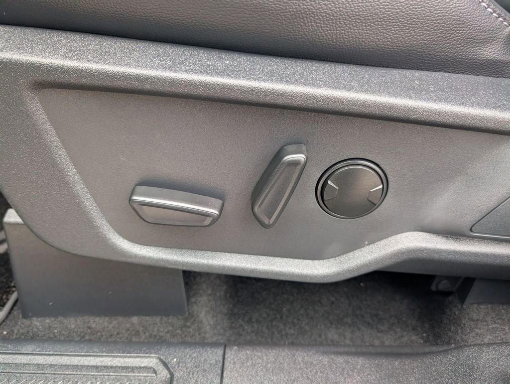 New 2025 Ford Bronco Outer Banks w/ Sasquatch Package image 21
