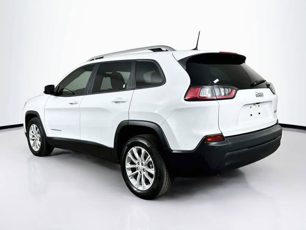 Used 2020 Jeep Cherokee Latitude FWD image 4