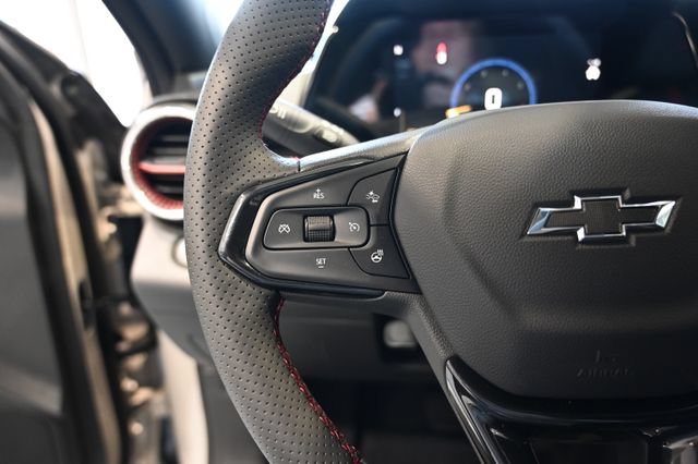 New 2026 Chevrolet Trax RS w/ Driver Confidence Package FWD image 22