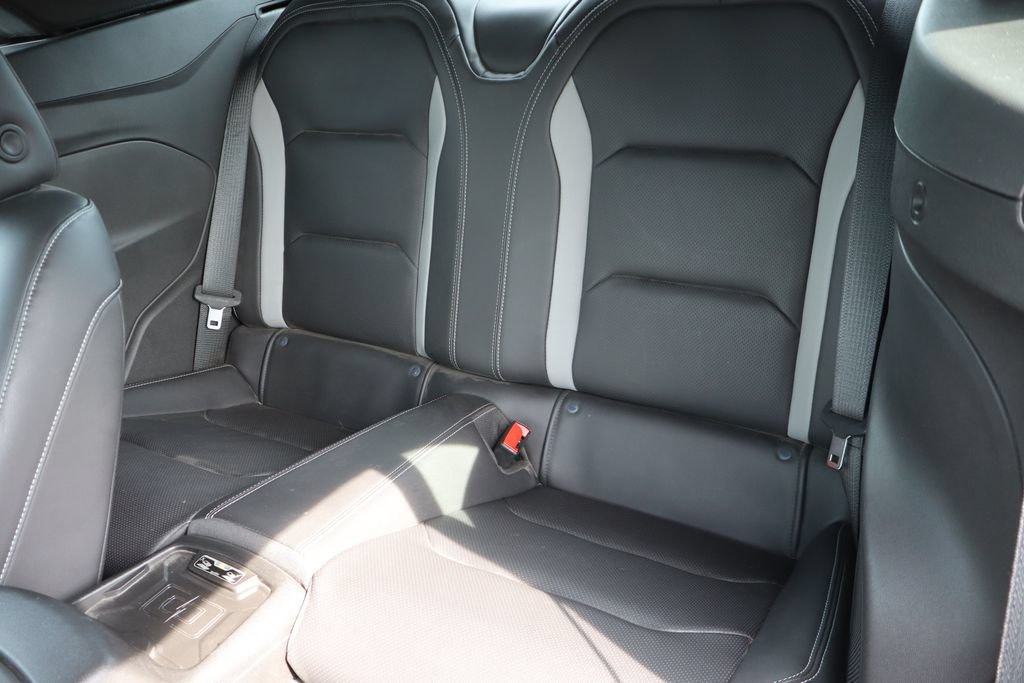 Used 2022 Chevrolet Camaro SS RWD image 23