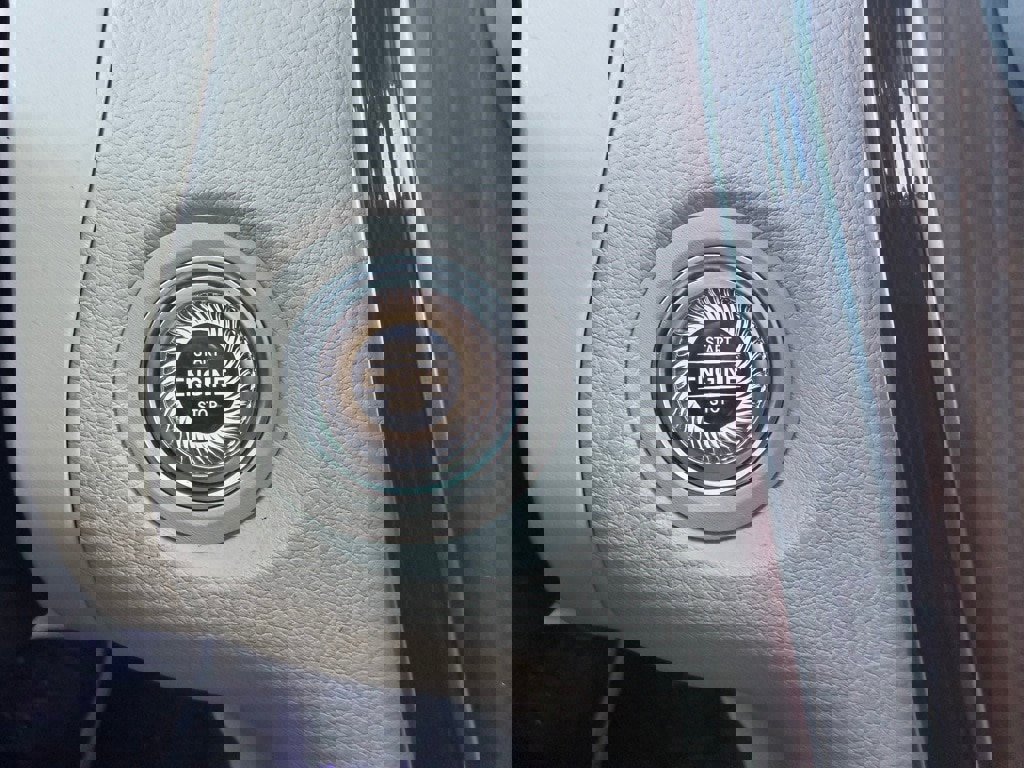 Used 2022 Mercedes-Benz GLC 300 4MATIC image 22