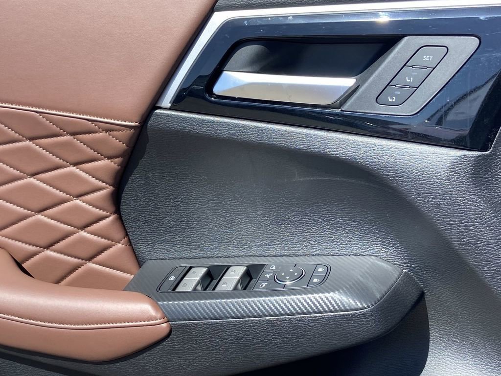 New 2026 Mitsubishi Outlander SEL FWD image 20