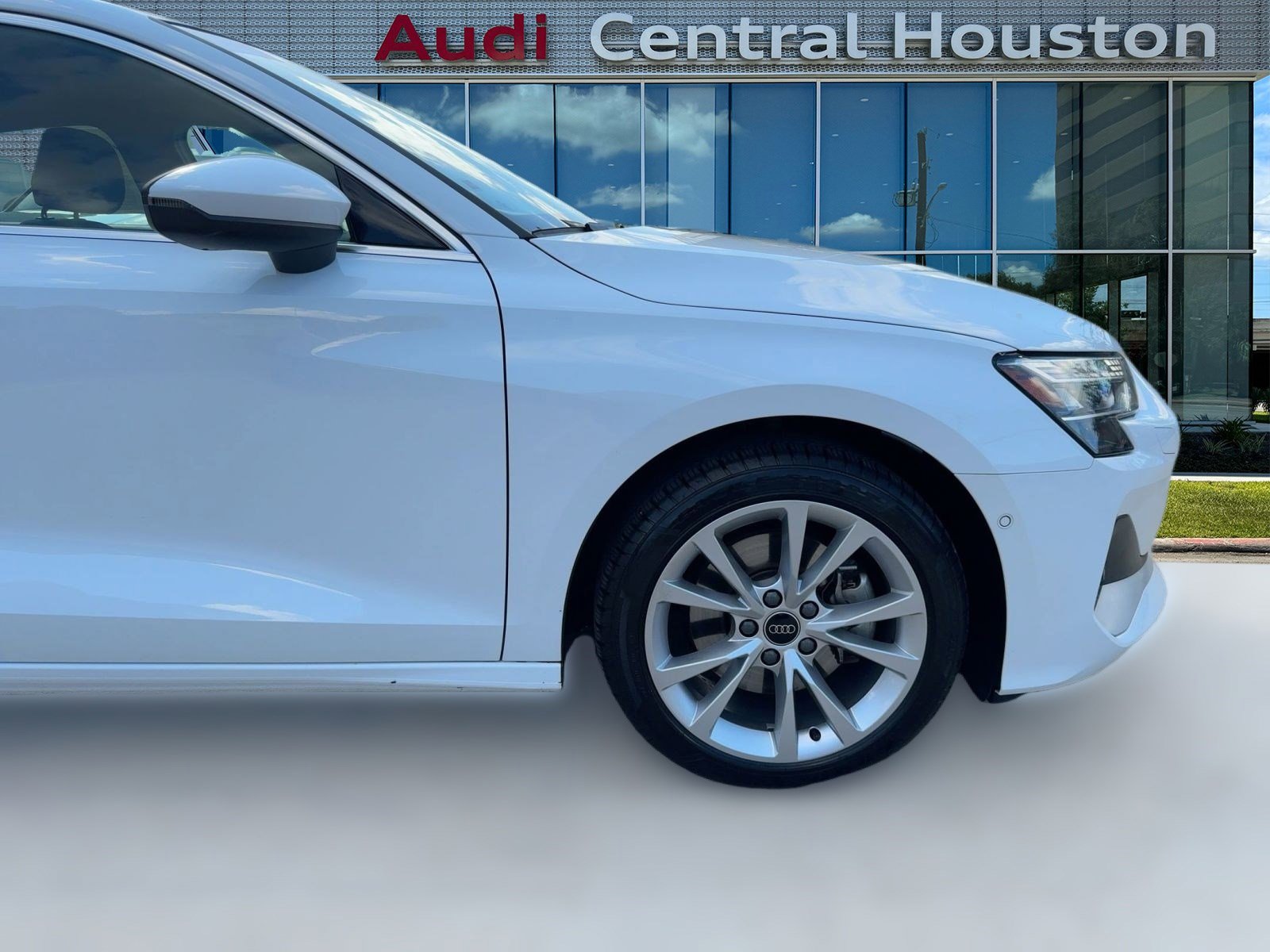 Used 2025 Audi A3 2.0T Premium image 12