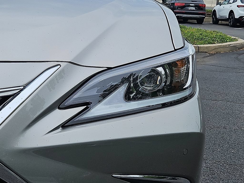 Used 2021 Lexus ES 250 w/ Premium Package AWD/4WD image 28
