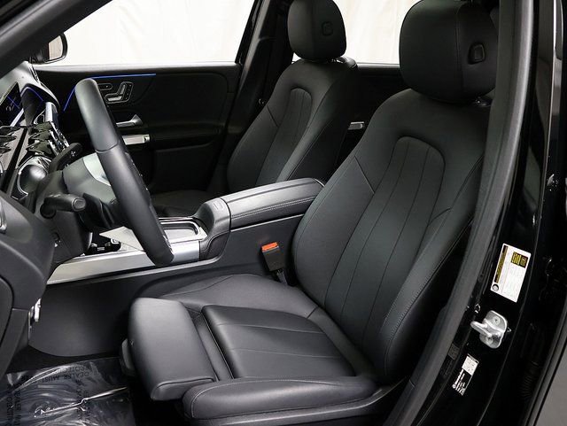 Certified 2026 Mercedes-Benz GLB 250 4MATIC image 10