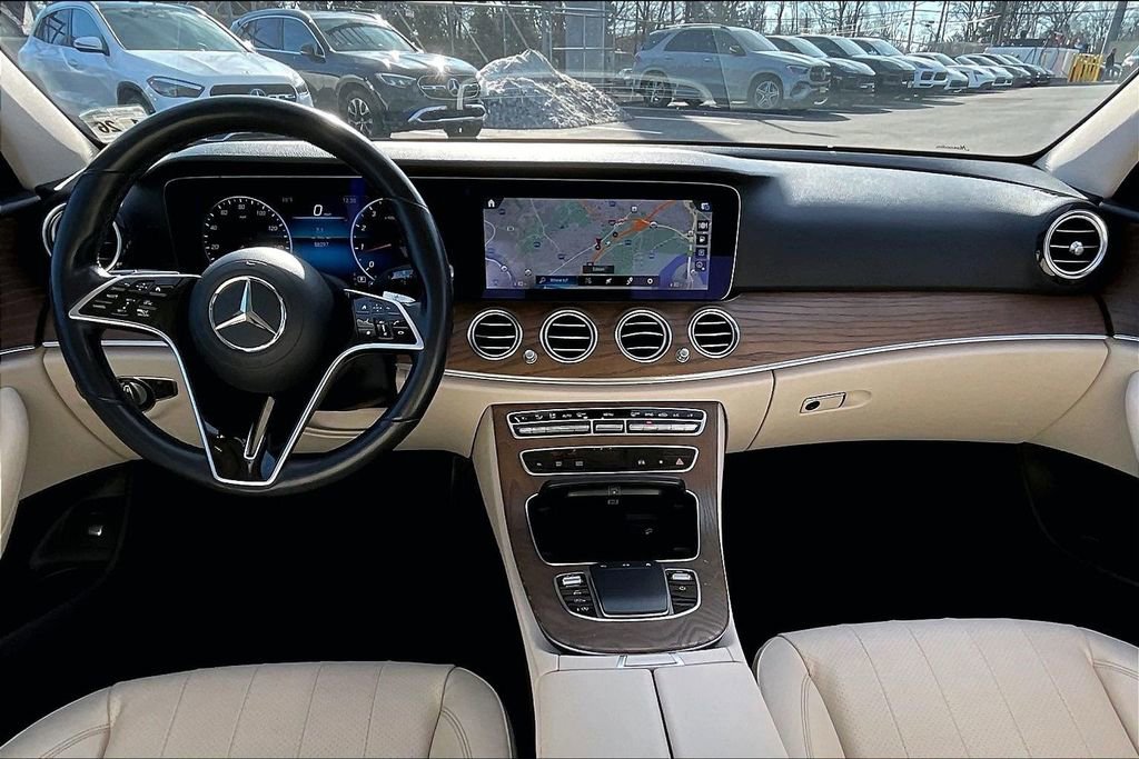 Used 2021 Mercedes-Benz E 350 4MATIC Sedan image 13
