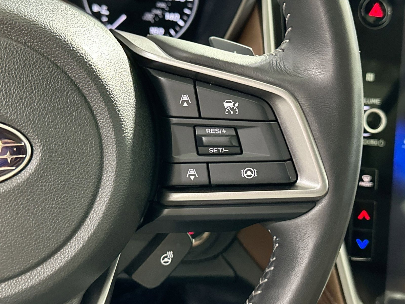 Used 2023 Subaru Outback Touring image 20