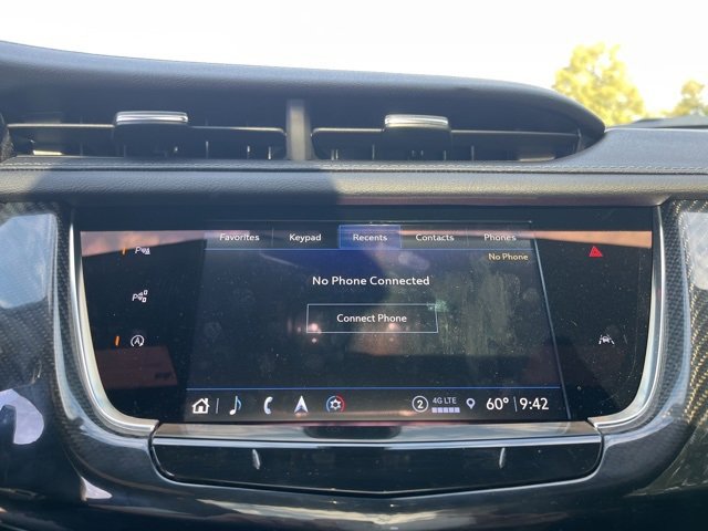 Used 2024 Cadillac XT6 Sport w/ Technology Package image 33