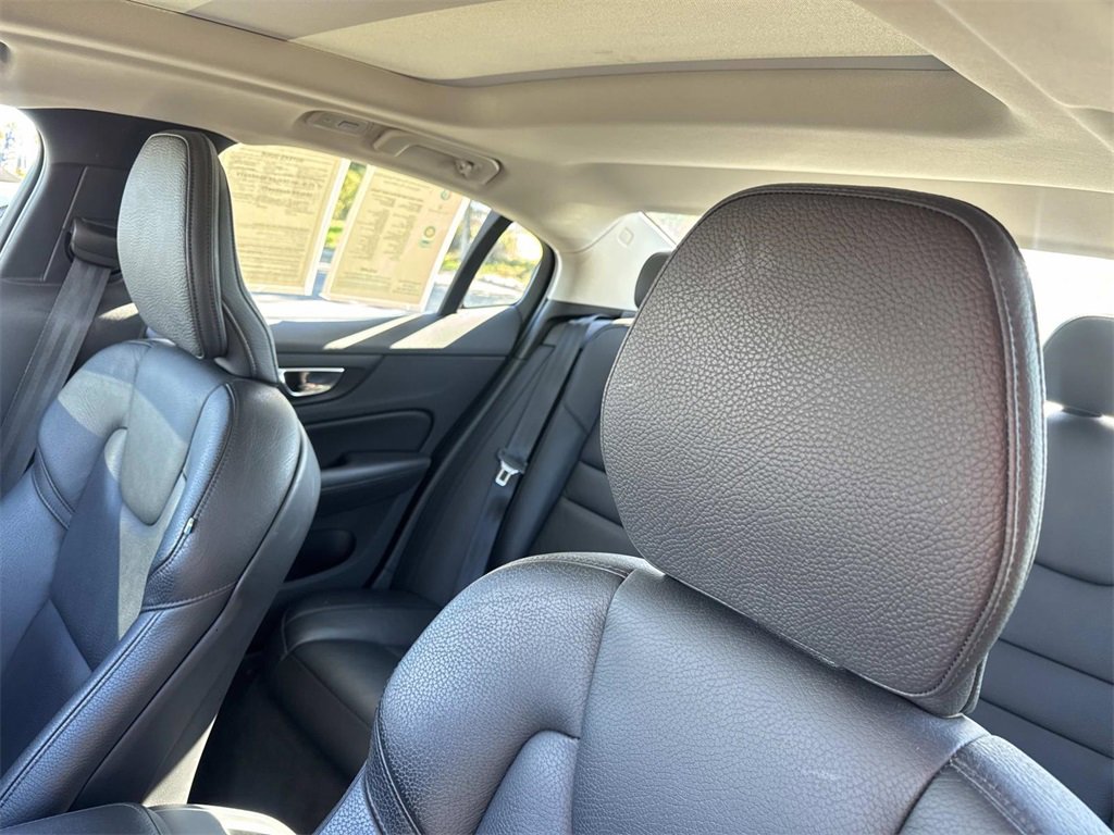 Used 2024 Volvo S60 B5 Plus image 23
