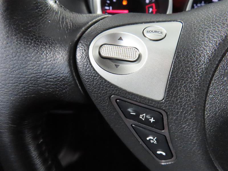 Used 2016 Nissan Juke SL FWD image 24