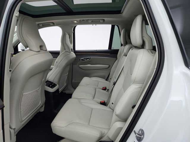 New 2026 Volvo XC90 T8 Ultra w/ Protection Package Premier image 24
