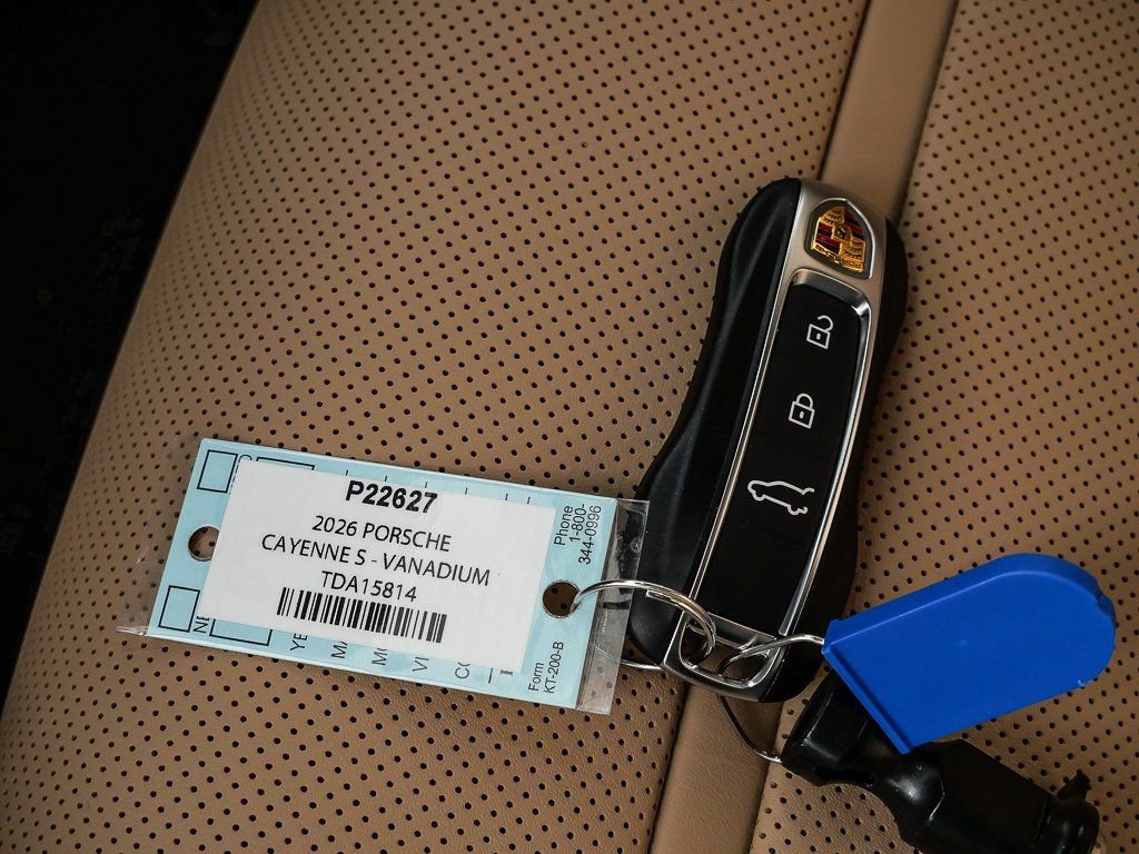 New 2026 Porsche Cayenne S image 41