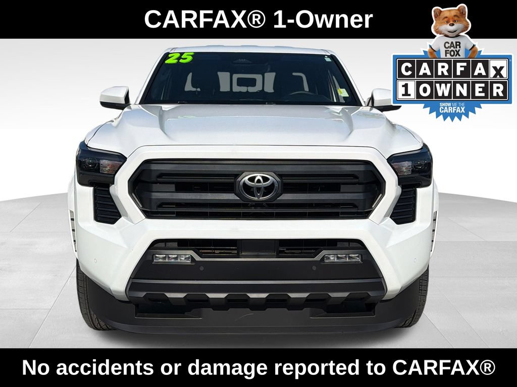 Used 2025 Toyota Tacoma SR5 w/ SR5 Upgrade Package AWD/4WD image 2