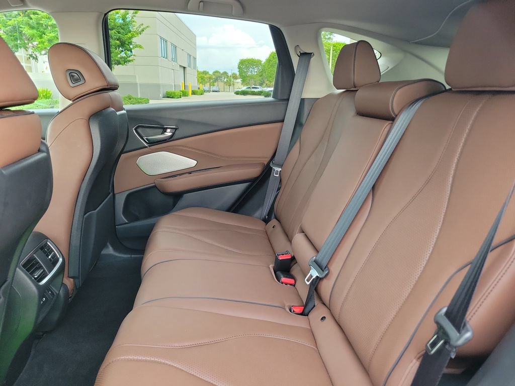 Certified 2025 Acura RDX w/ Advance Package AWD/4WD image 17