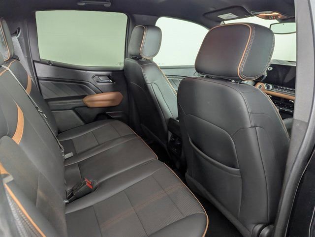 Used 2023 GMC Canyon AT4 w/ Technology Package image 21