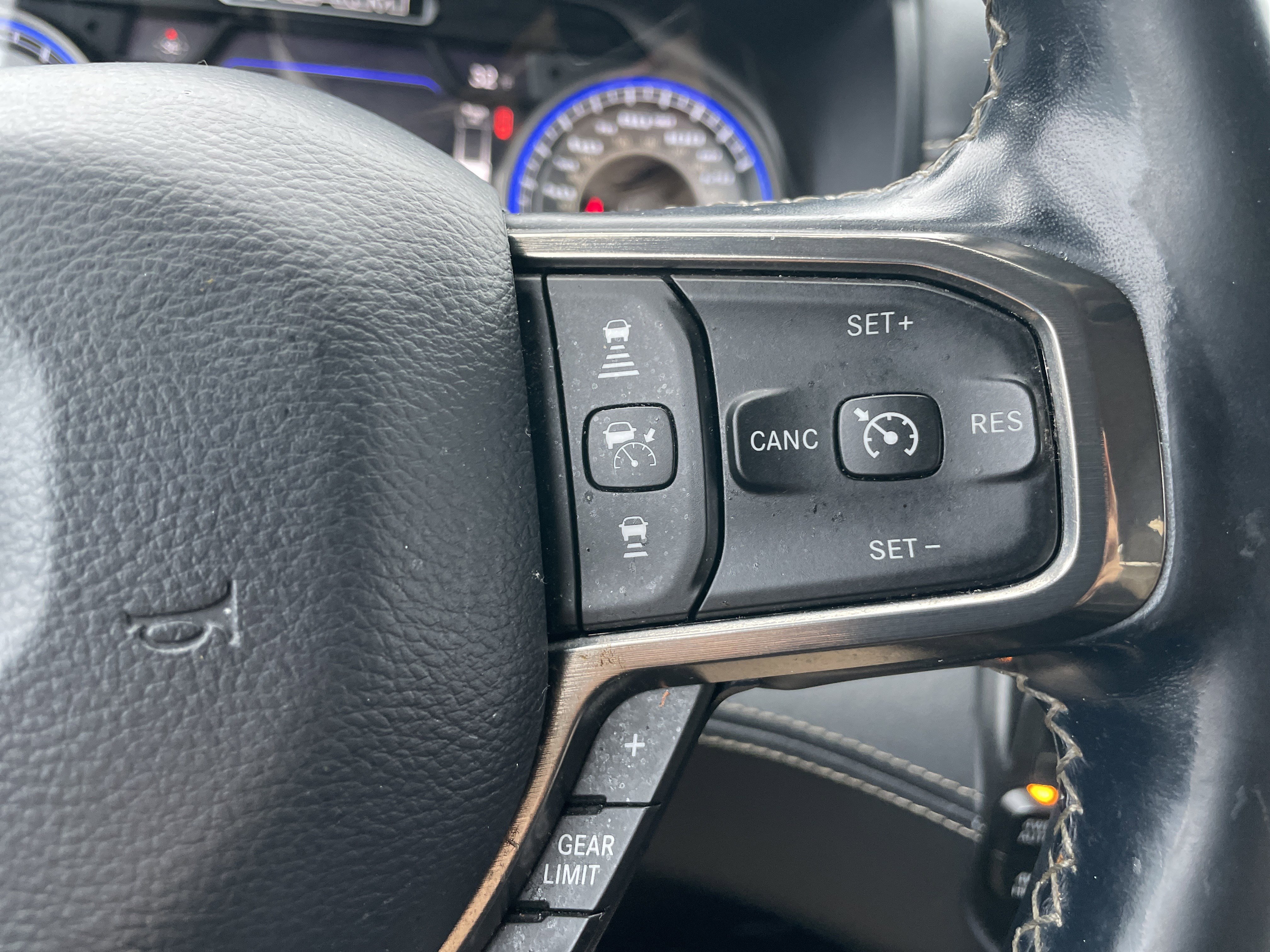 Used 2020 RAM 1500 Limited image 38