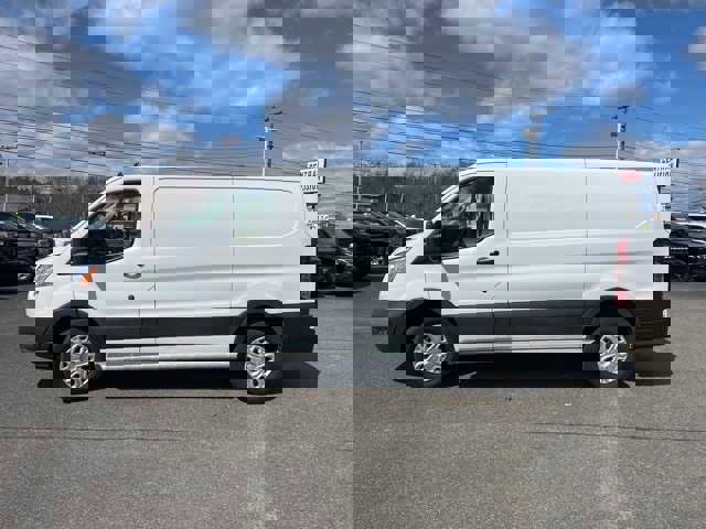 Used 2024 Ford Transit 250 Low Roof w/ Exterior Upgrade Package RWD image 4