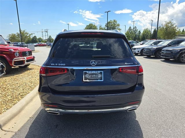 Used 2021 Mercedes-Benz GLS 580 4MATIC image 5