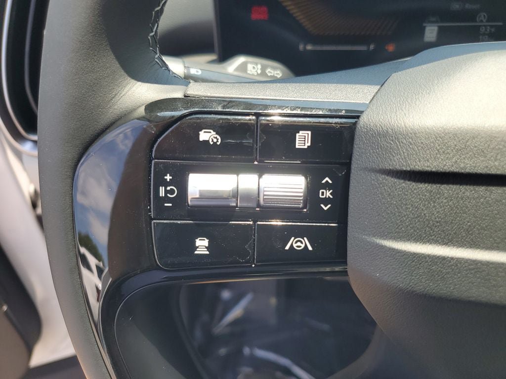 New 2026 Kia Sorento S w/ S Panoramic Sunroof Package FWD image 12