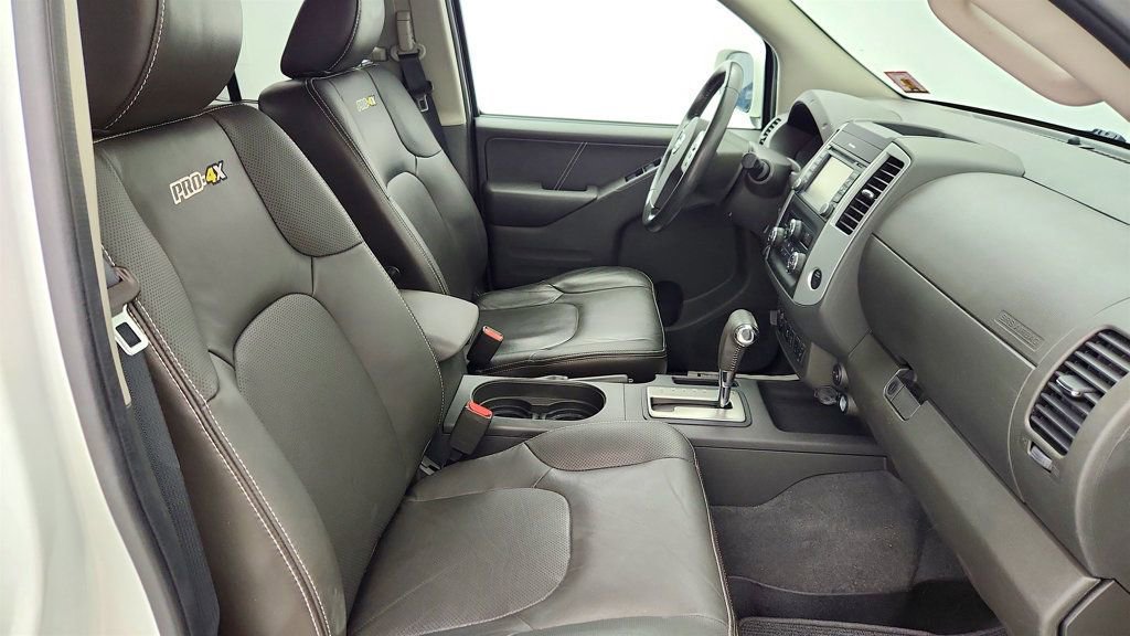 Used 2019 Nissan Frontier PRO-4X w/ Pro-4x Luxury Package image 25