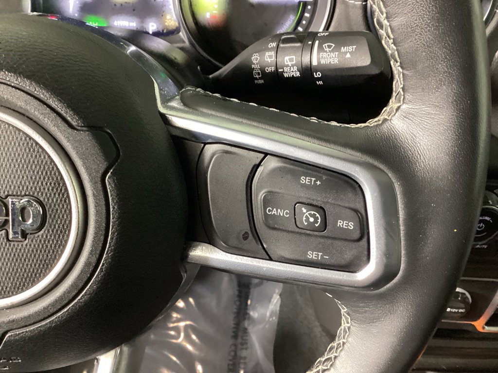 Used 2022 Jeep Wrangler Unlimited Sahara w/ Cold Weather Group image 18