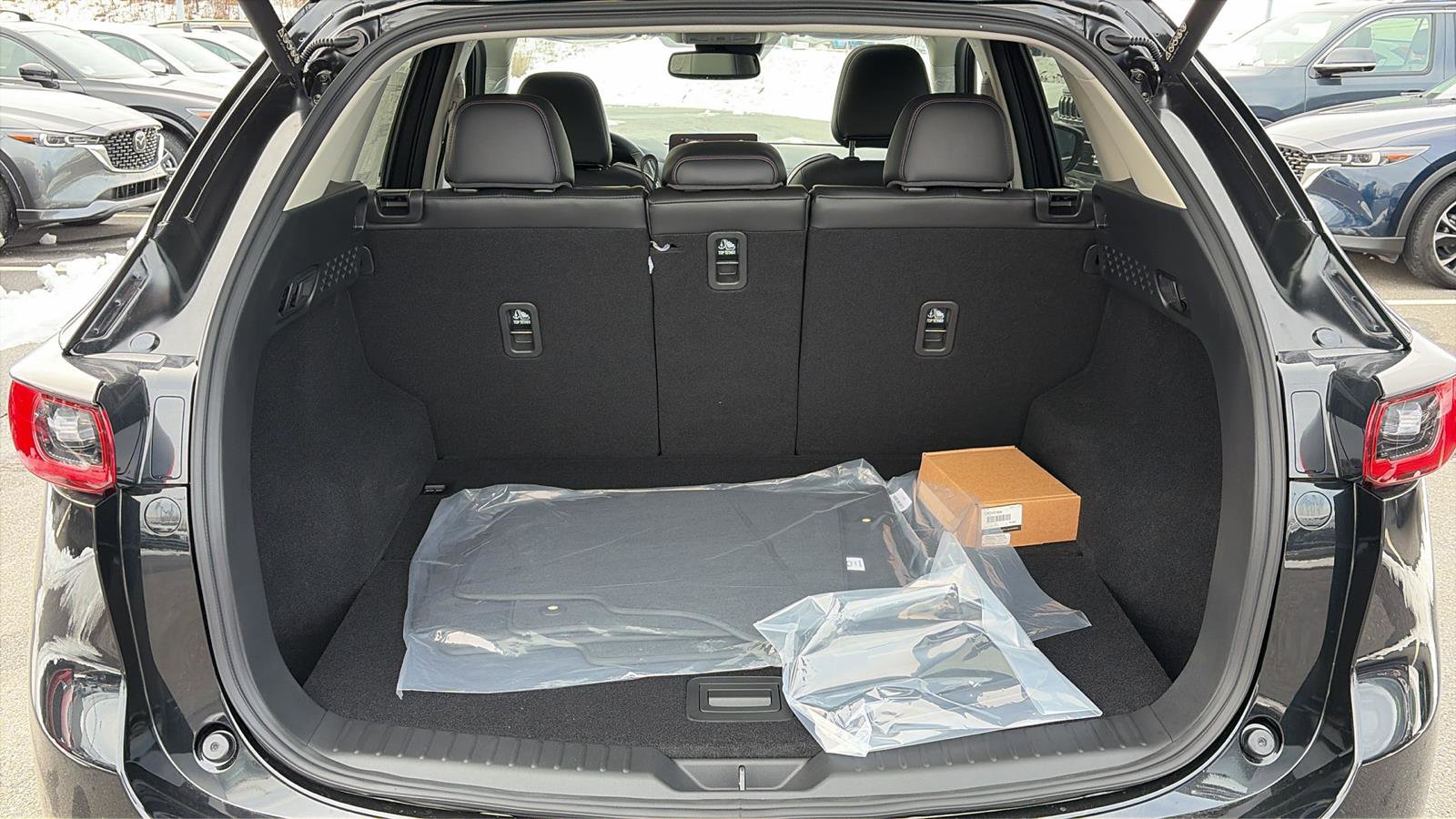 New 2025 MAZDA CX-5 Carbon Edition image 15