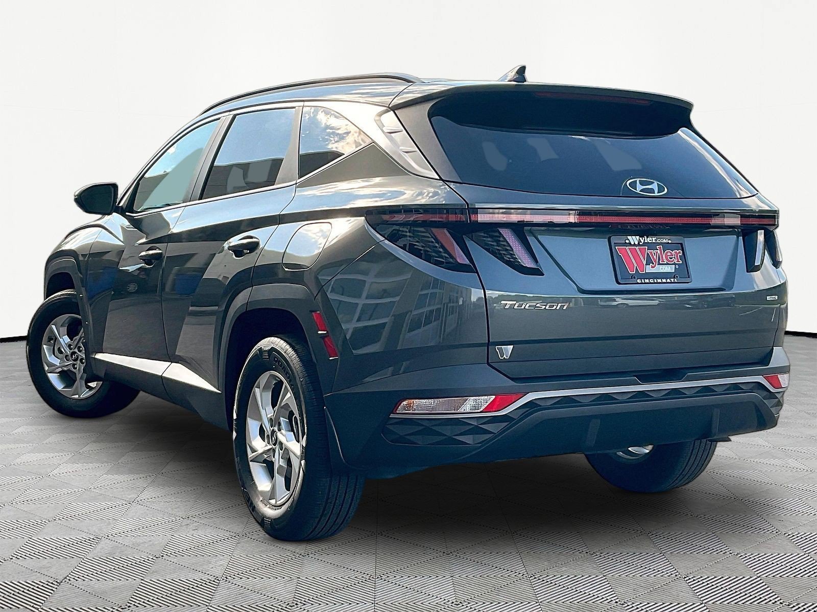 Certified 2023 Hyundai Tucson SEL AWD/4WD image 4