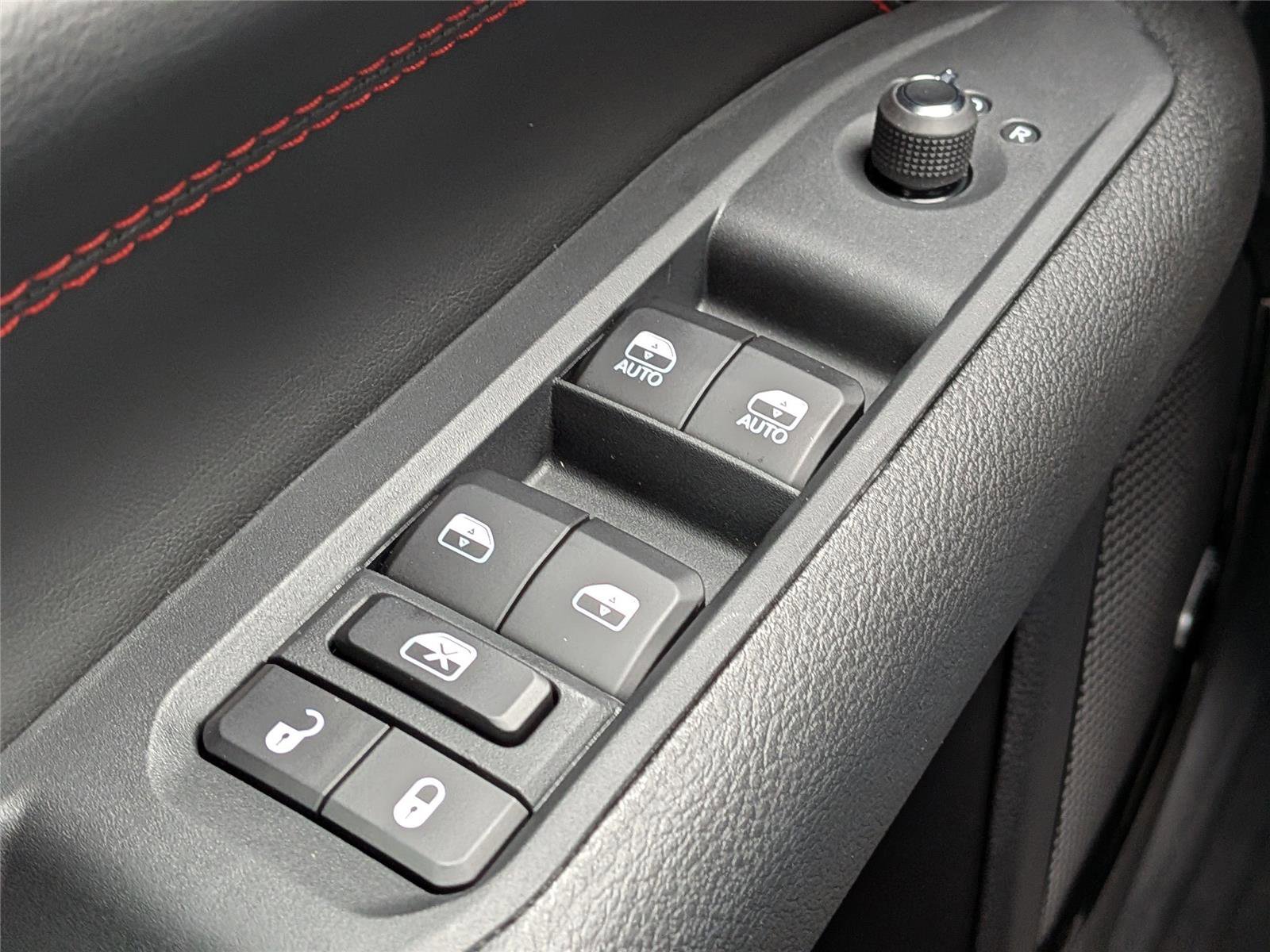 New 2026 Jeep Compass Trailhawk image 24