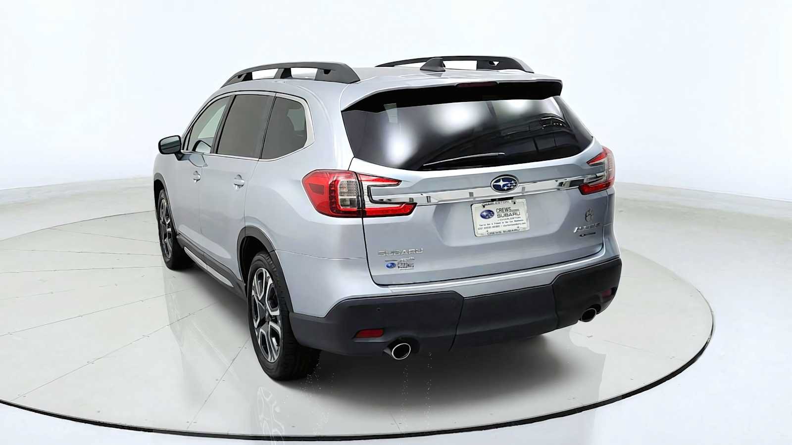 Used 2023 Subaru Ascent Limited AWD/4WD image 7