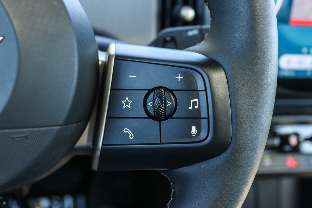 Used 2026 MINI Cooper 2-Door Hardtop FWD image 33