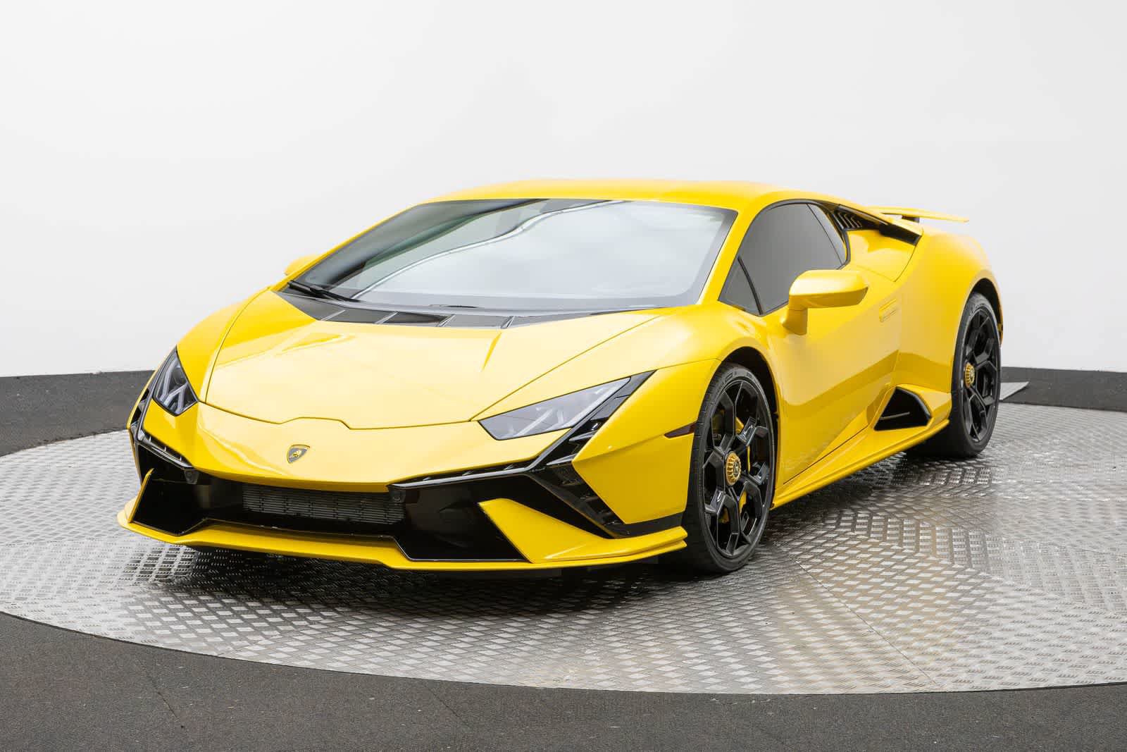 Used 2023 Lamborghini Huracan Tecnica