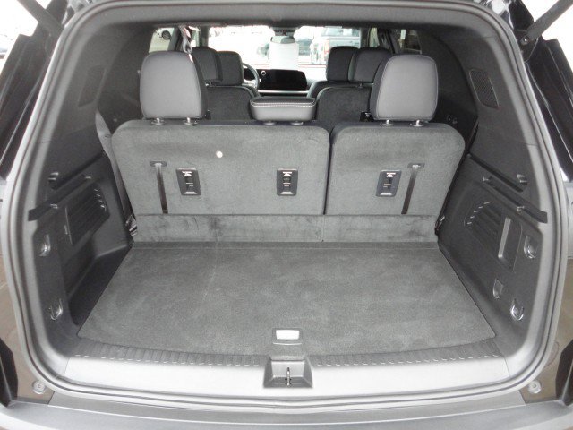 Used 2026 Chevrolet Traverse LT AWD/4WD image 13