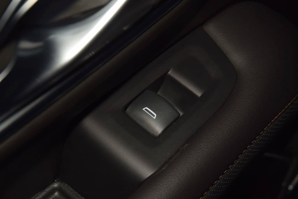 Used 2024 GMC Yukon AT4 AWD/4WD image 49