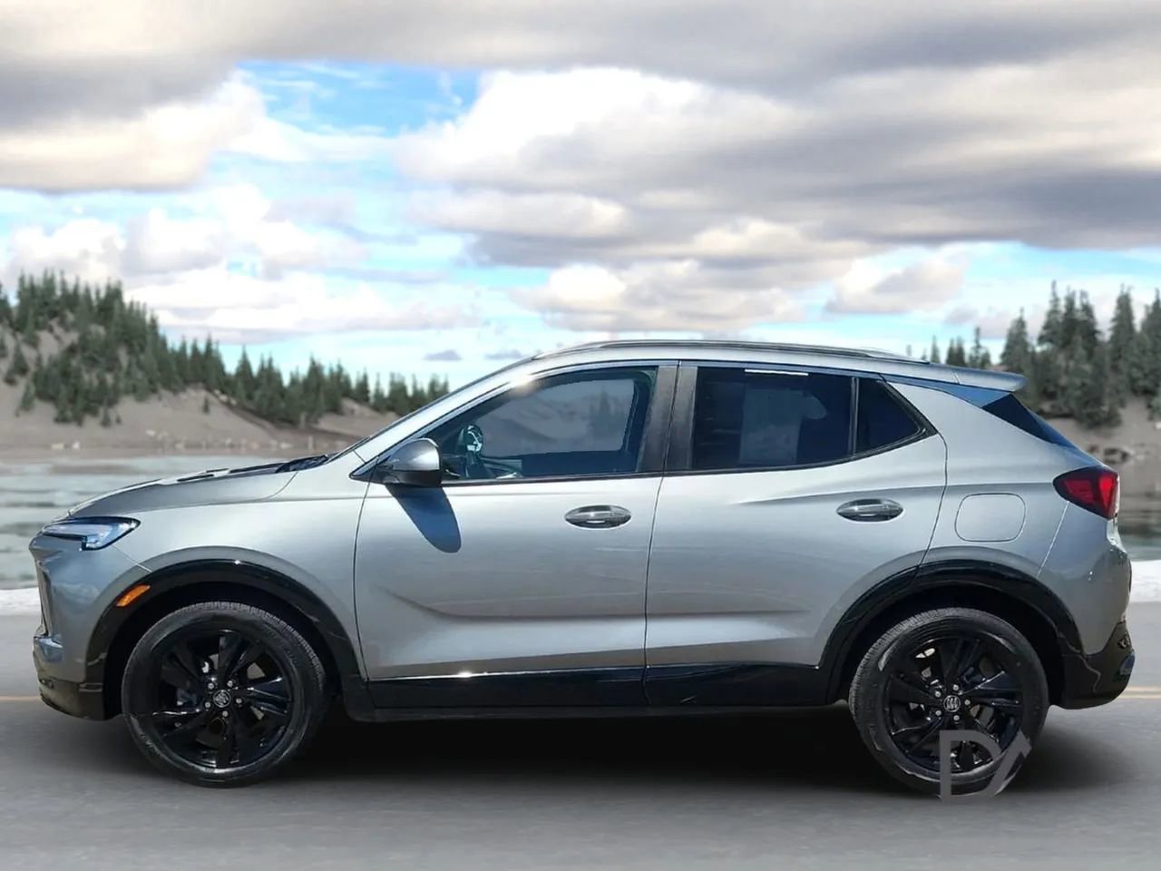 Used 2024 Buick Encore GX Sport Touring image 3