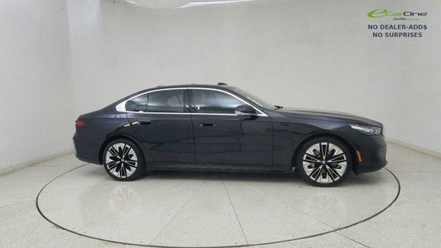 Used 2024 BMW 530i image 61