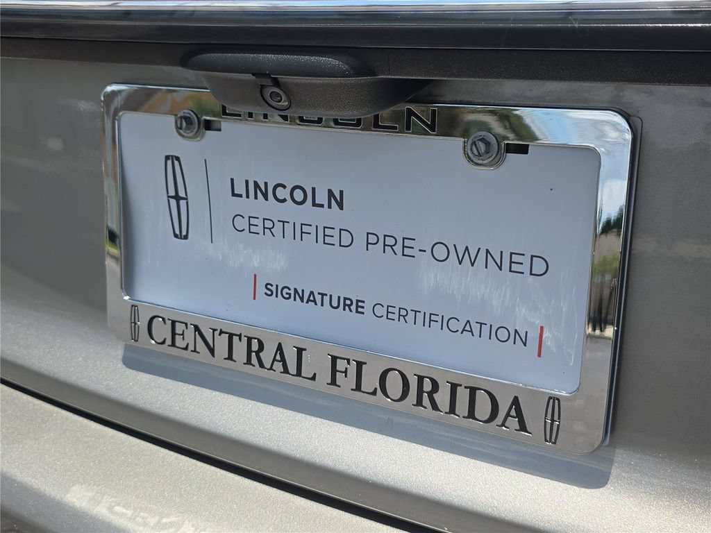 Certified 2023 Lincoln Nautilus Reserve w/ Equipment Group 201A FWD image 7