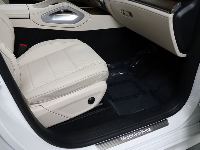 Certified 2026 Mercedes-Benz GLE 450 4MATIC image 37