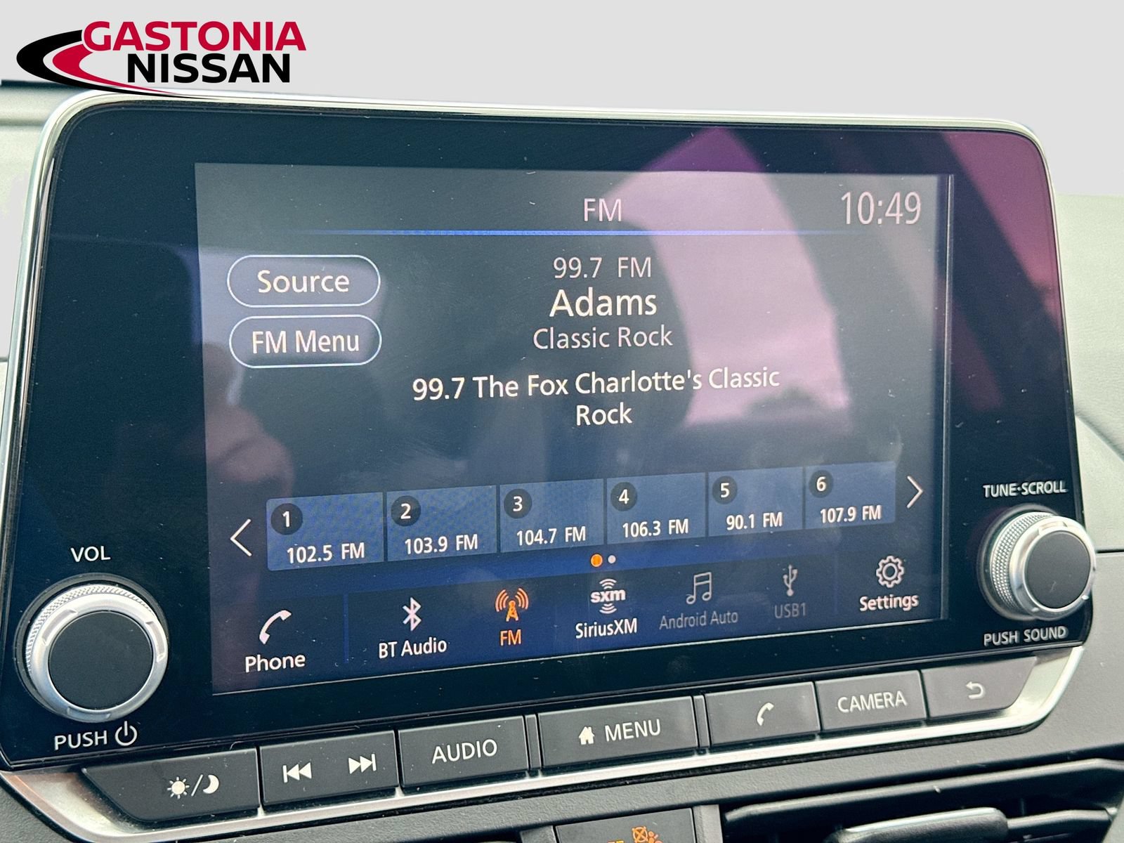 Used 2025 Nissan Altima 2.5 SV FWD image 19